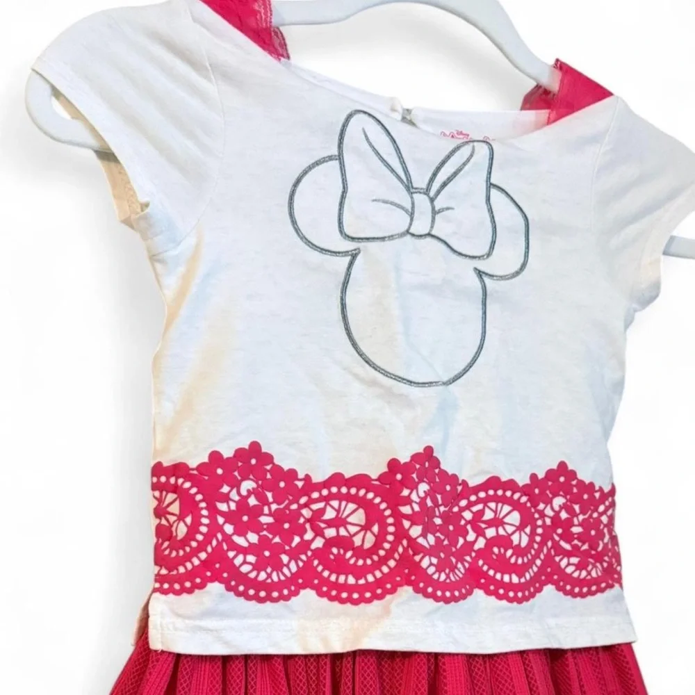 Disney Minnie Mouse Girls Size 5 Red and White Summer Spring Vacation Dress‎